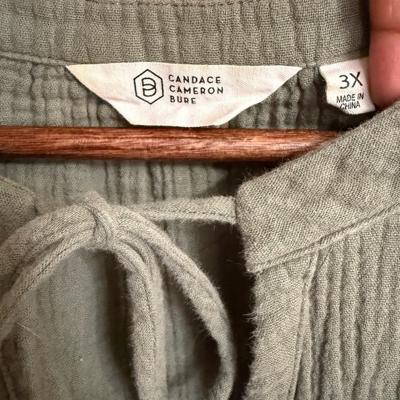 Candace Cameron Bure Sage Blouse - Picture 3 of 3